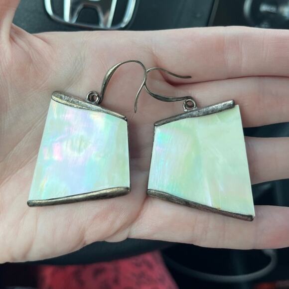 Vintage HUGE Designer MOP & Silver Tone Metal Sculptural Earrings by RLM SOHO C1 - Picture 1 of 5